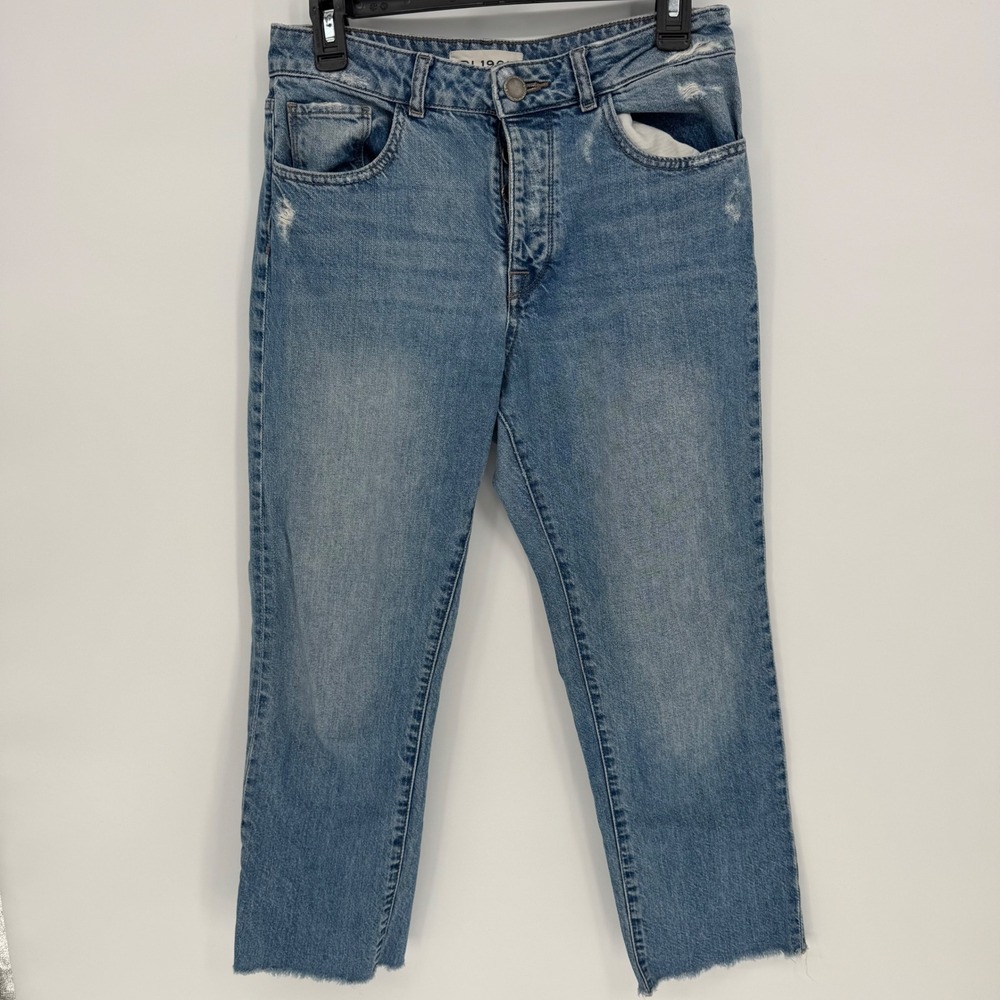 DL1961 Women Size 26 Distressed Cropped Straight Leg Jeans Light Wash Button Fly